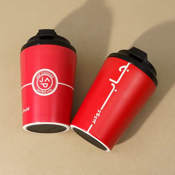 Vaso sottovuoto interno interno in ceramica con logo personalizzato e finitura rossa opaca